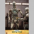 Hot Toys IG-12 - Star Wars: The Mandalorian