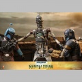 Hot Toys IG-12 - Star Wars: The Mandalorian