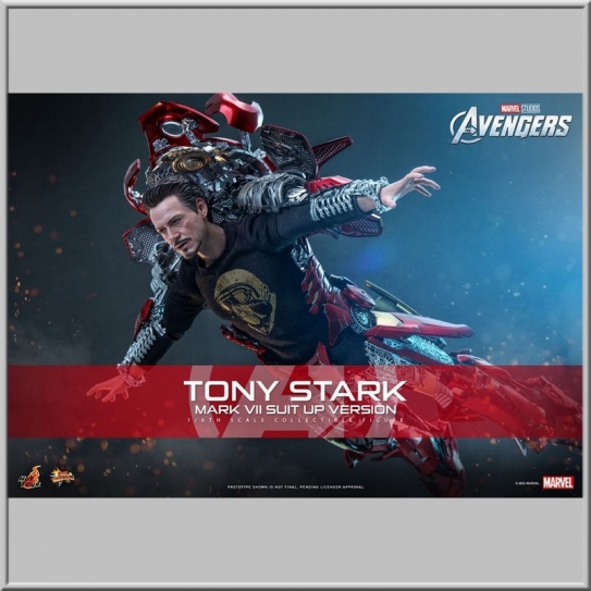 Hot Toys Tony Stark (Mark VII Suit-Up Version) - Avengers