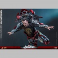 Hot Toys Tony Stark (Mark VII Suit-Up Version) - Avengers